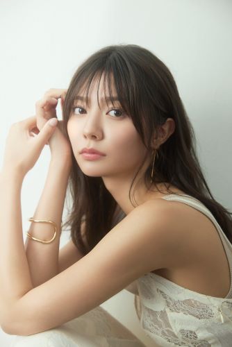 川津　明日香